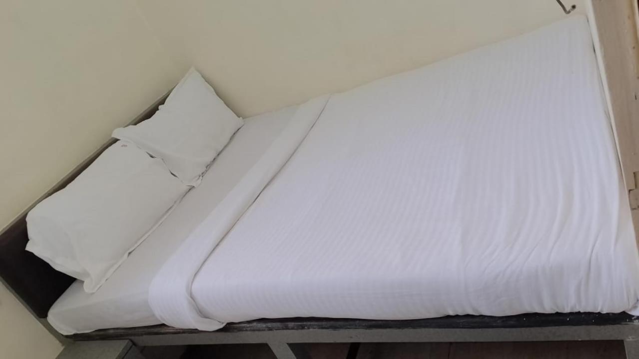 Hotel Urban Comfort مومباي المظهر الخارجي الصورة